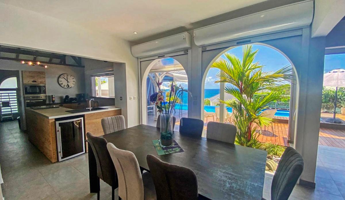 17.Location villa piscine Sainte Anne Guadeloupe_Séjour
